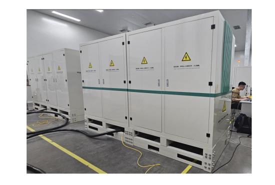 電池測試設(shè)備.jpg 電池測試設(shè)備.jpg