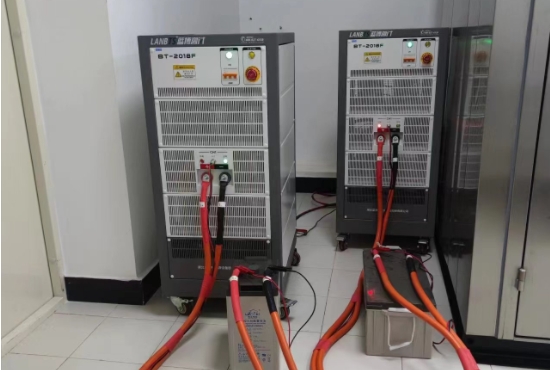 電池測試設(shè)備.png